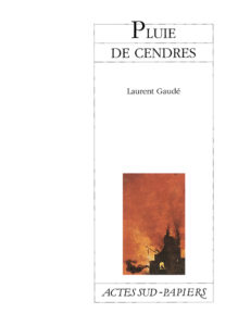 pluie-de-cendres-actes-sud-papiers